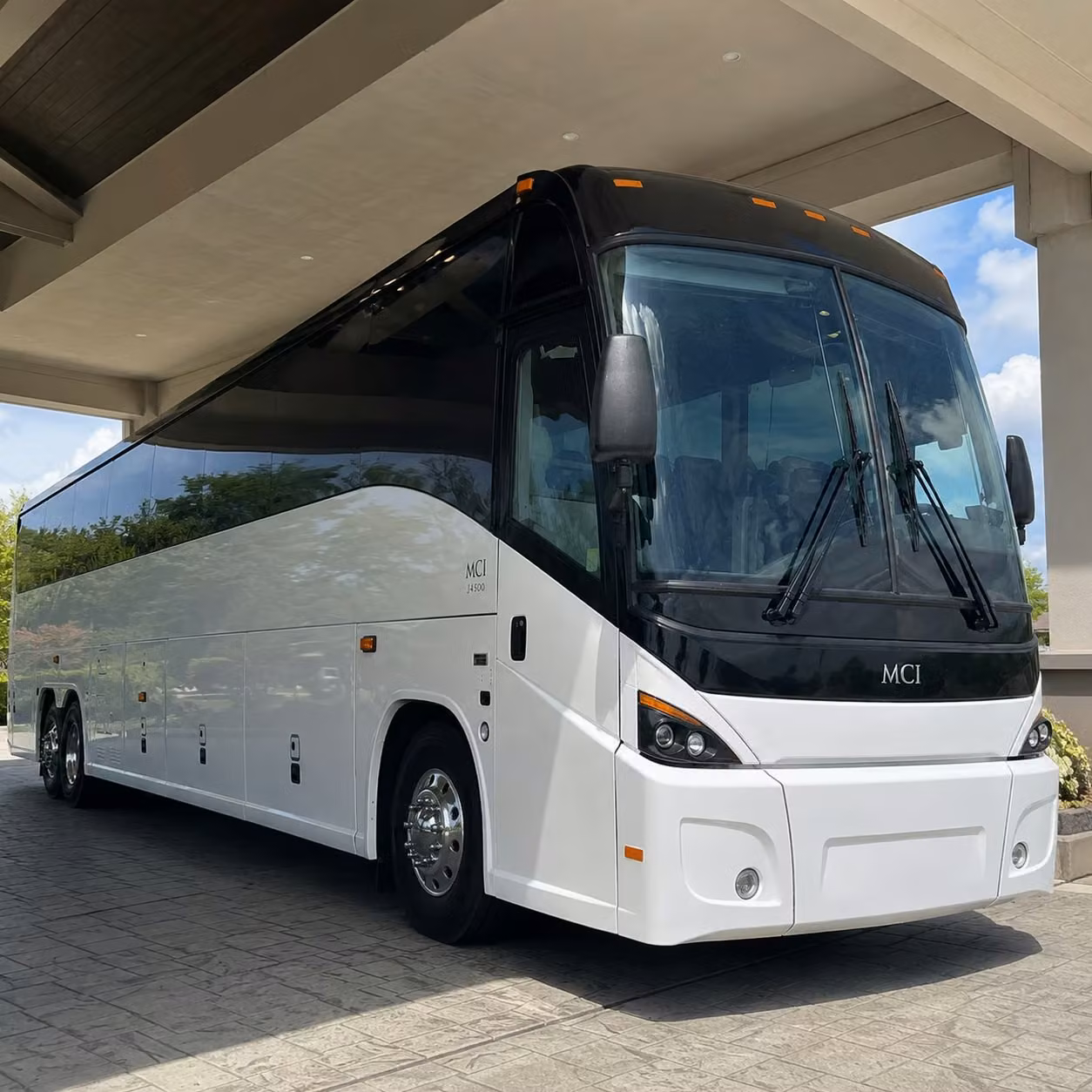 employee transportation for construction healthcare and hospitality employers in inglewood