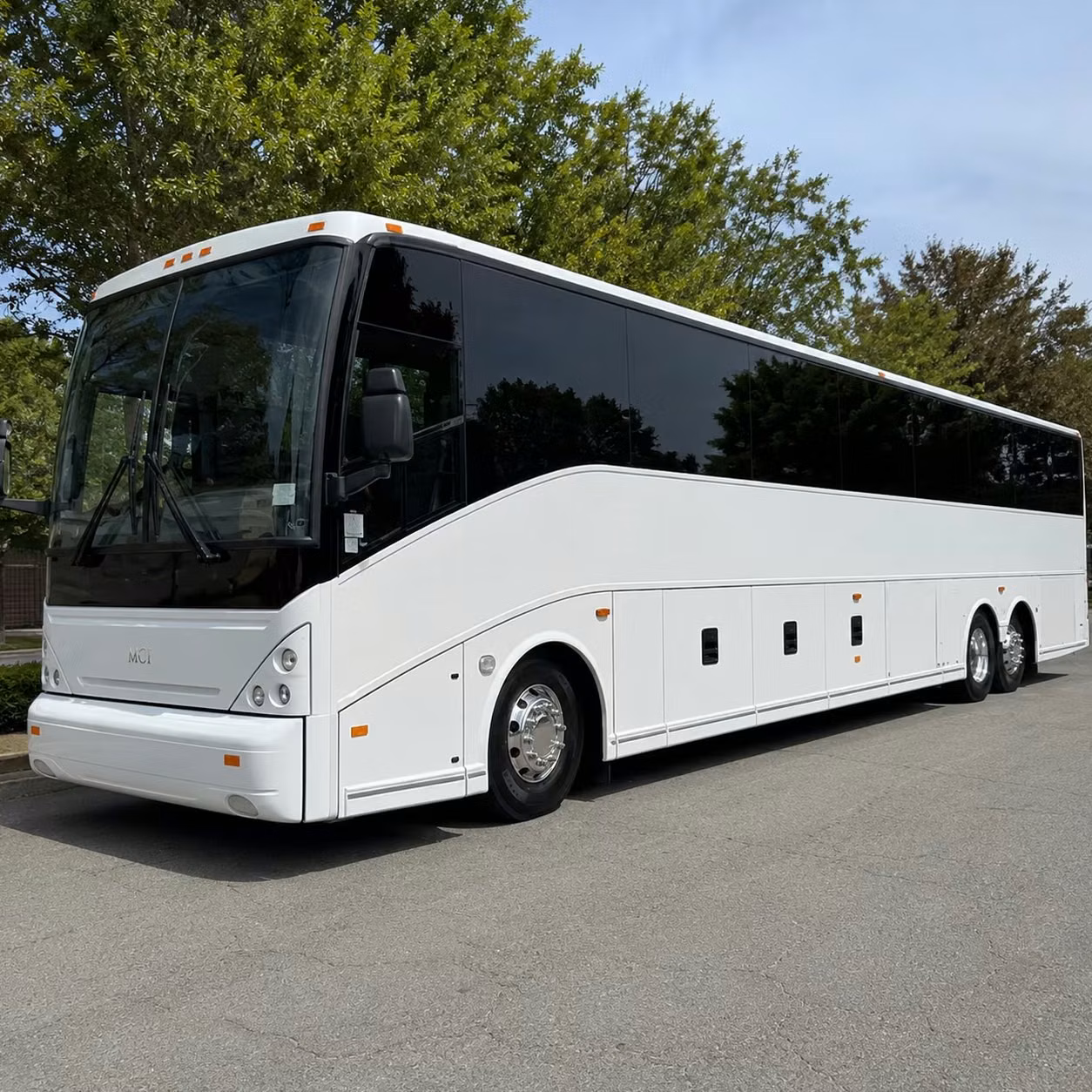 group airport transportation for school trips sports teams and tour groups in inglewood
